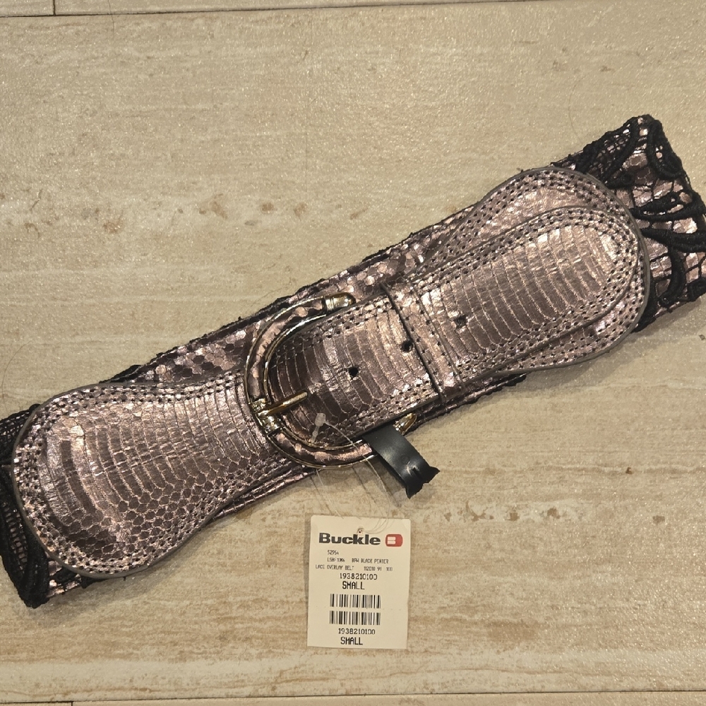New BUCKLE Pewter & Black Lace Floral Overlay Belt